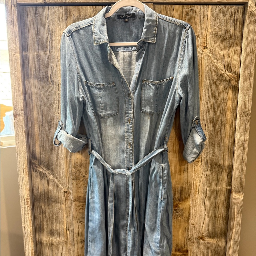 Velvet Heart Light Blue Denim Dress